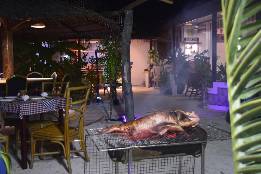 Thulhaadhoo Alvi Star Inn מראה חיצוני תמונה