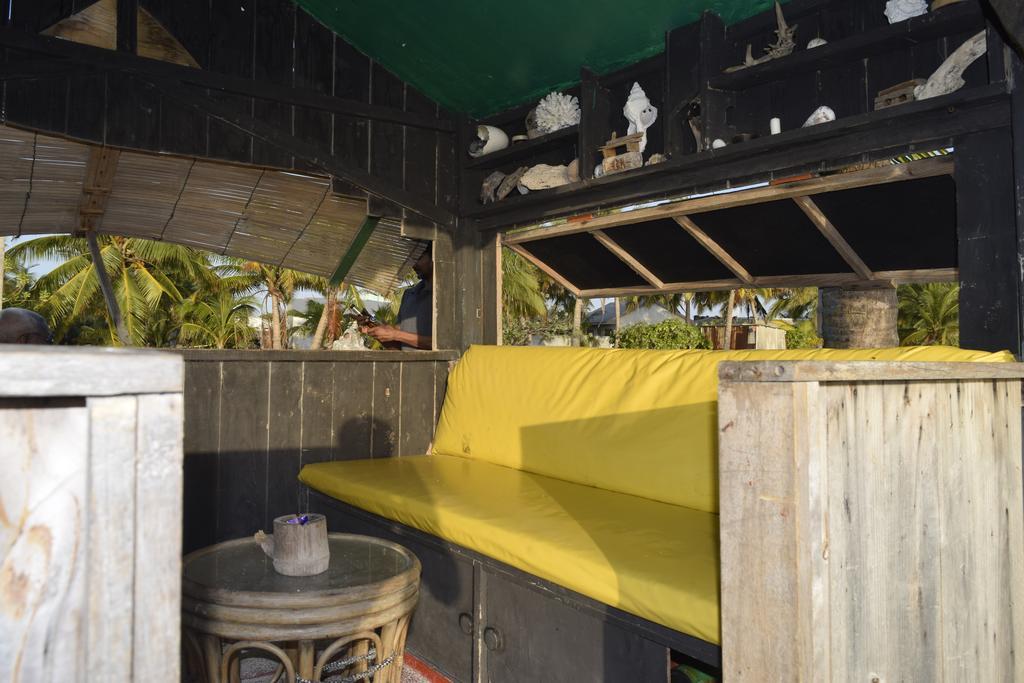 Thulhaadhoo Alvi Star Inn מראה חיצוני תמונה