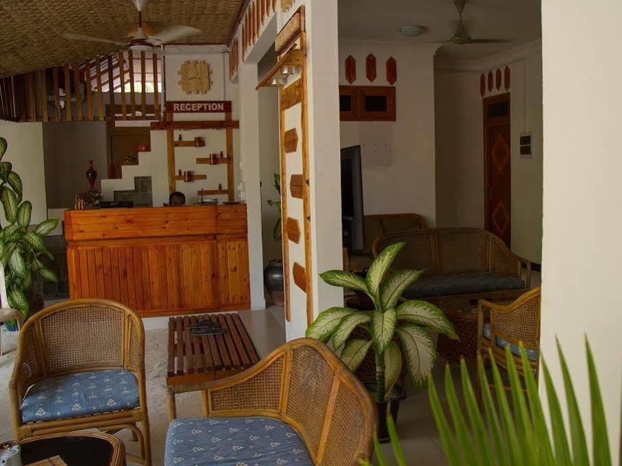Thulhaadhoo Alvi Star Inn מראה חיצוני תמונה